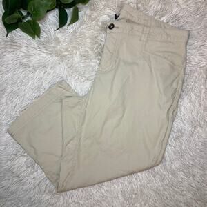 Eddie Bauer Women's Travex khaki capri pants